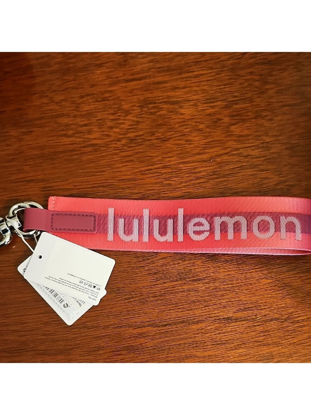 NWT Lululemon Never Lost Keychain